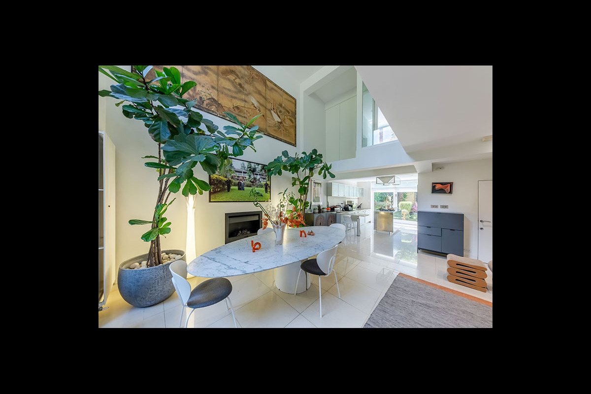 Medium 3 christchurch hill 3289 din2 800px