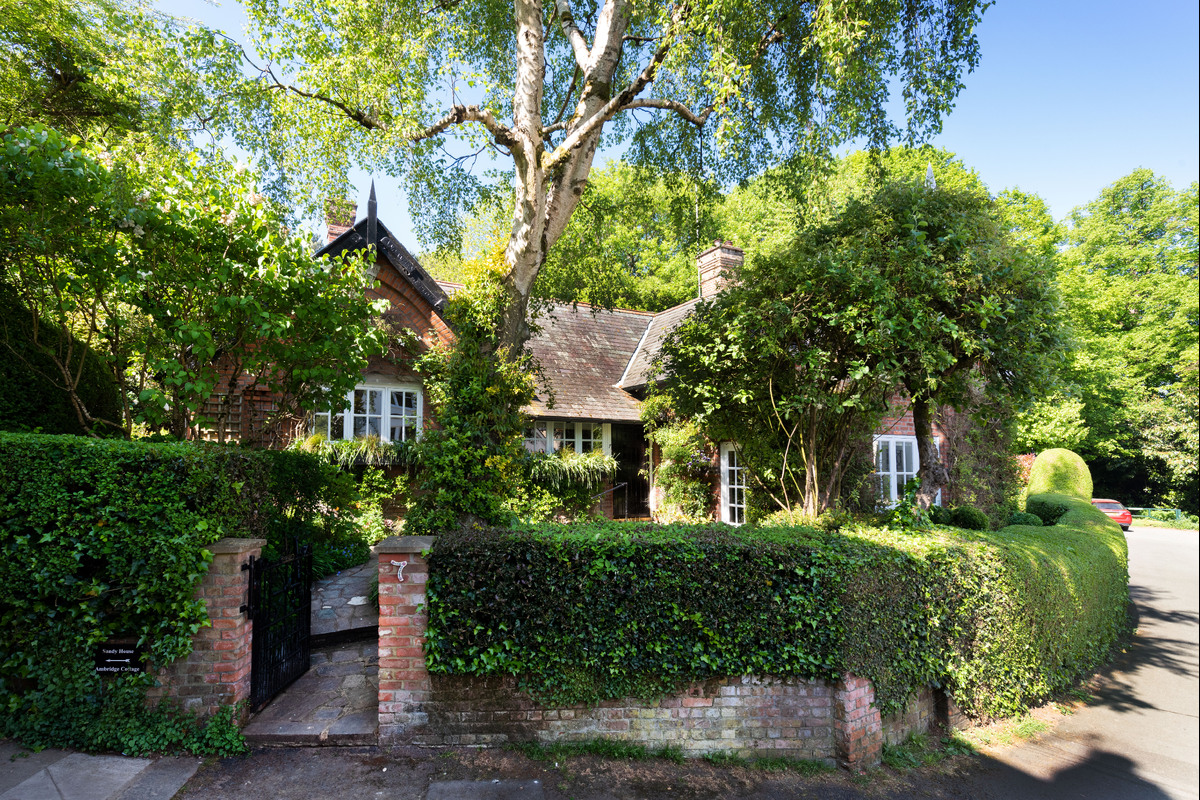 Medium d0368 the old school hse sandy rd ext4
