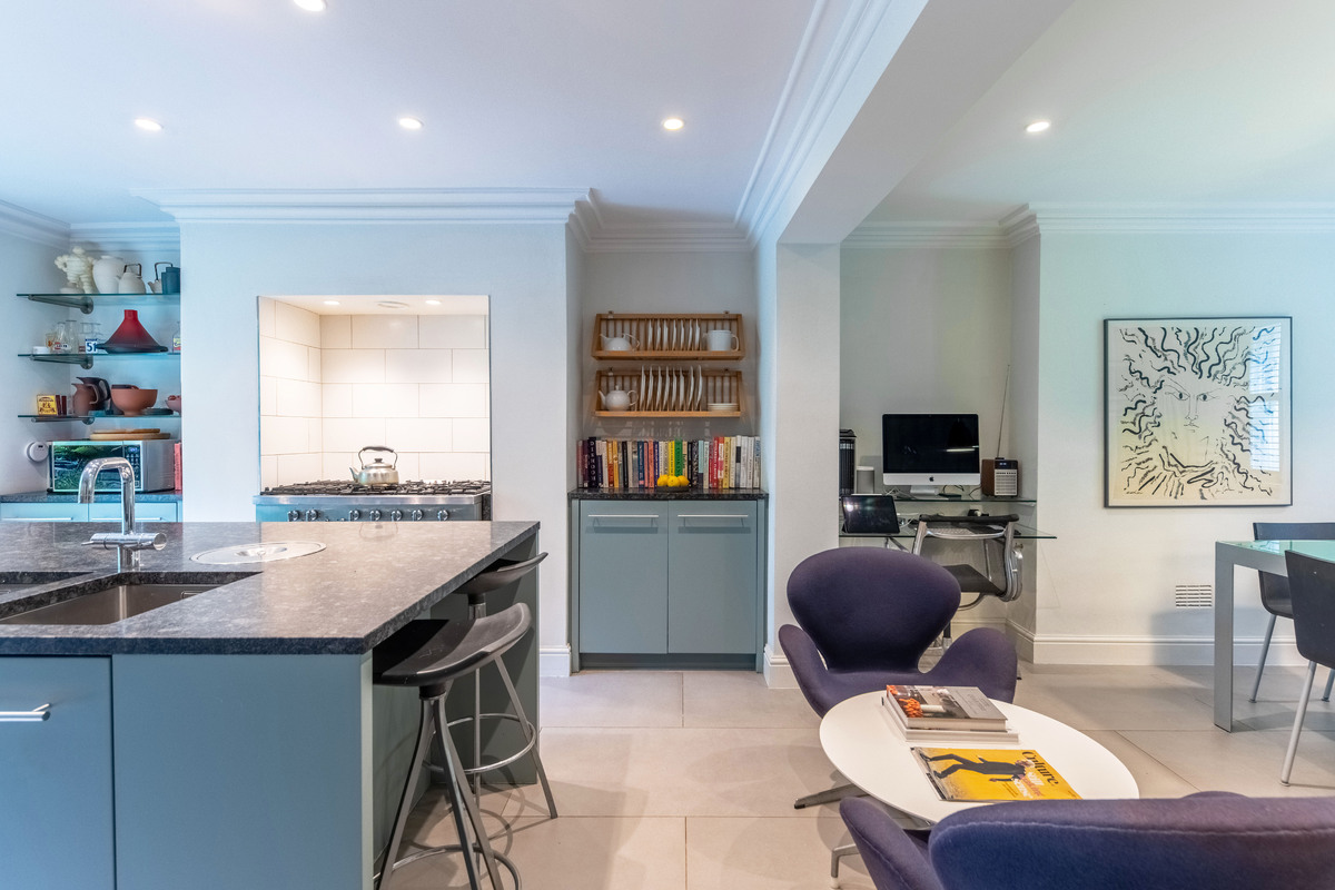 Medium 67 highgate west hill 3379 kit din