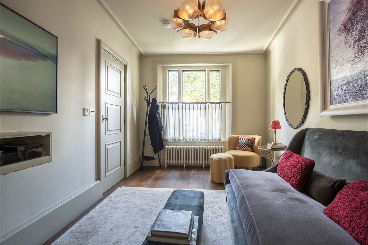 Medium 1 the mount 3414 tvroom