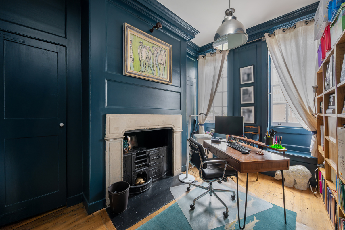 Medium 14 new end hi 8