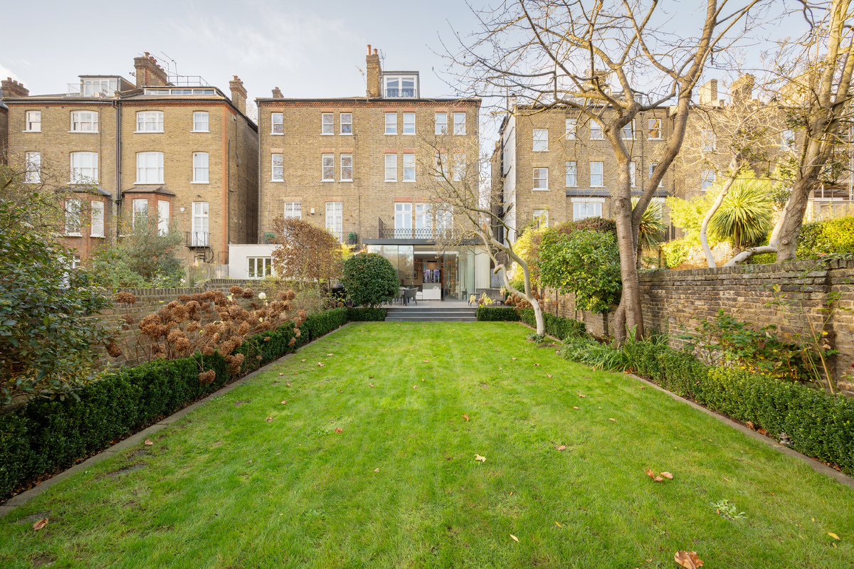 Medium 5 chalcot gardens hi 6