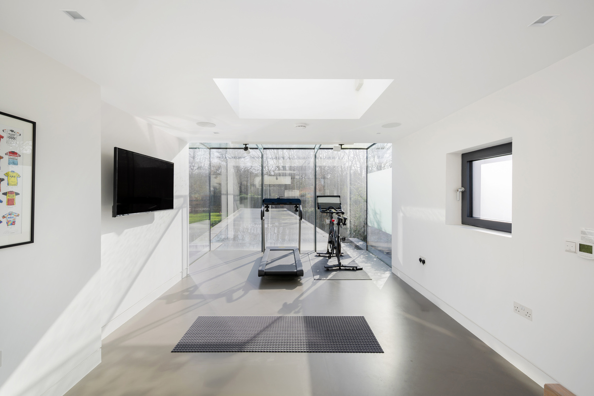 Medium 25 broadlands road lo 46