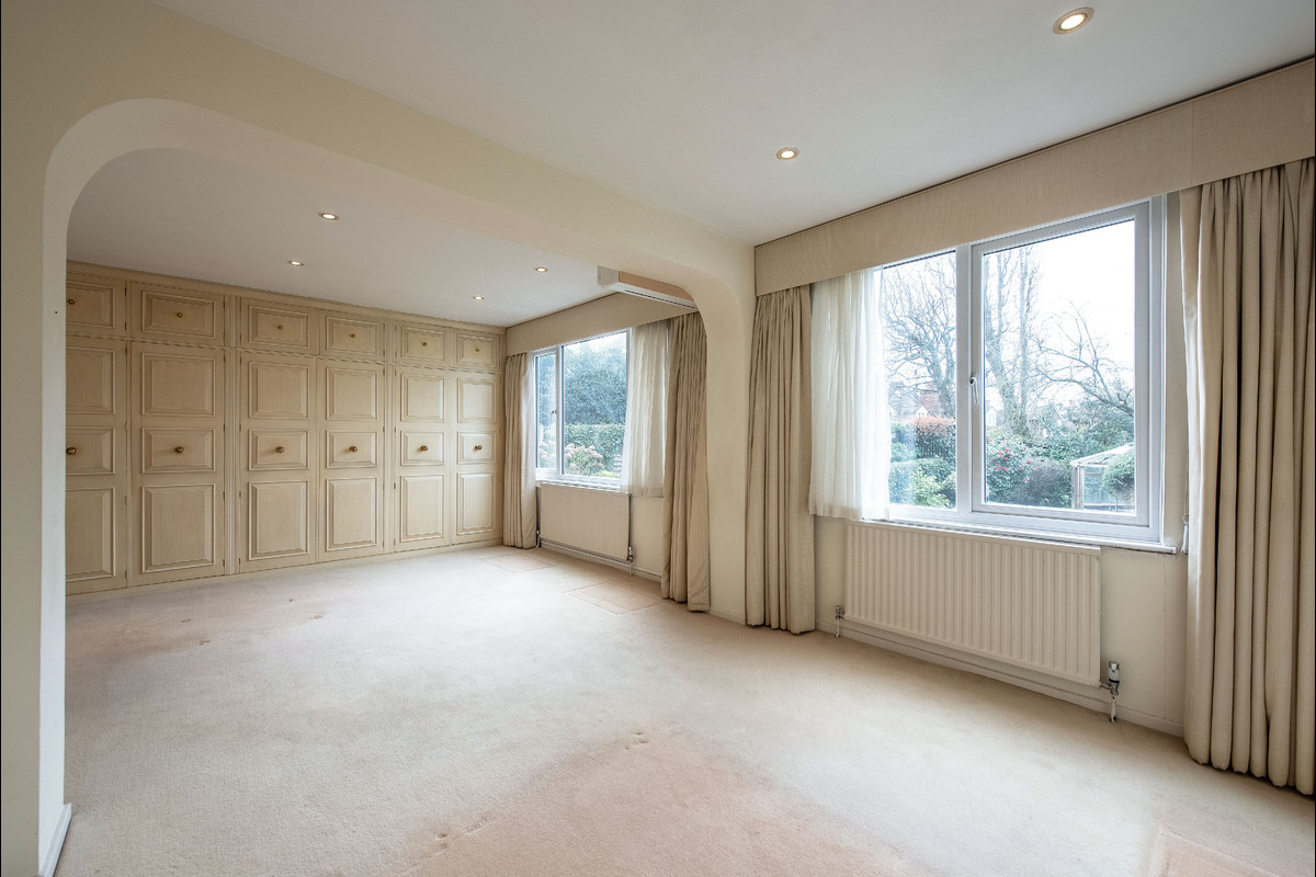 Medium 40 hermitage lane nw2 4083 bed