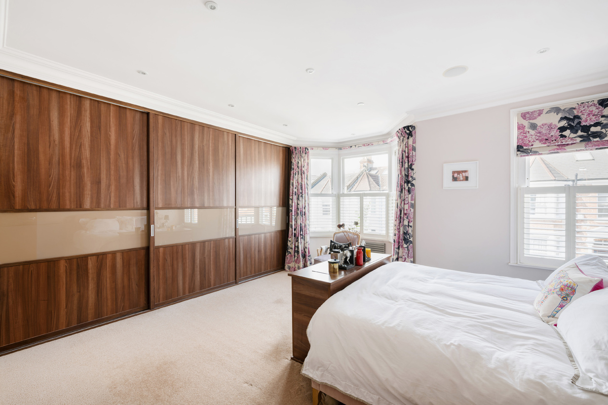 Medium 40 narcisssus road hi 24