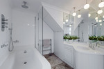 Thumb 91 frognal 4236 bath