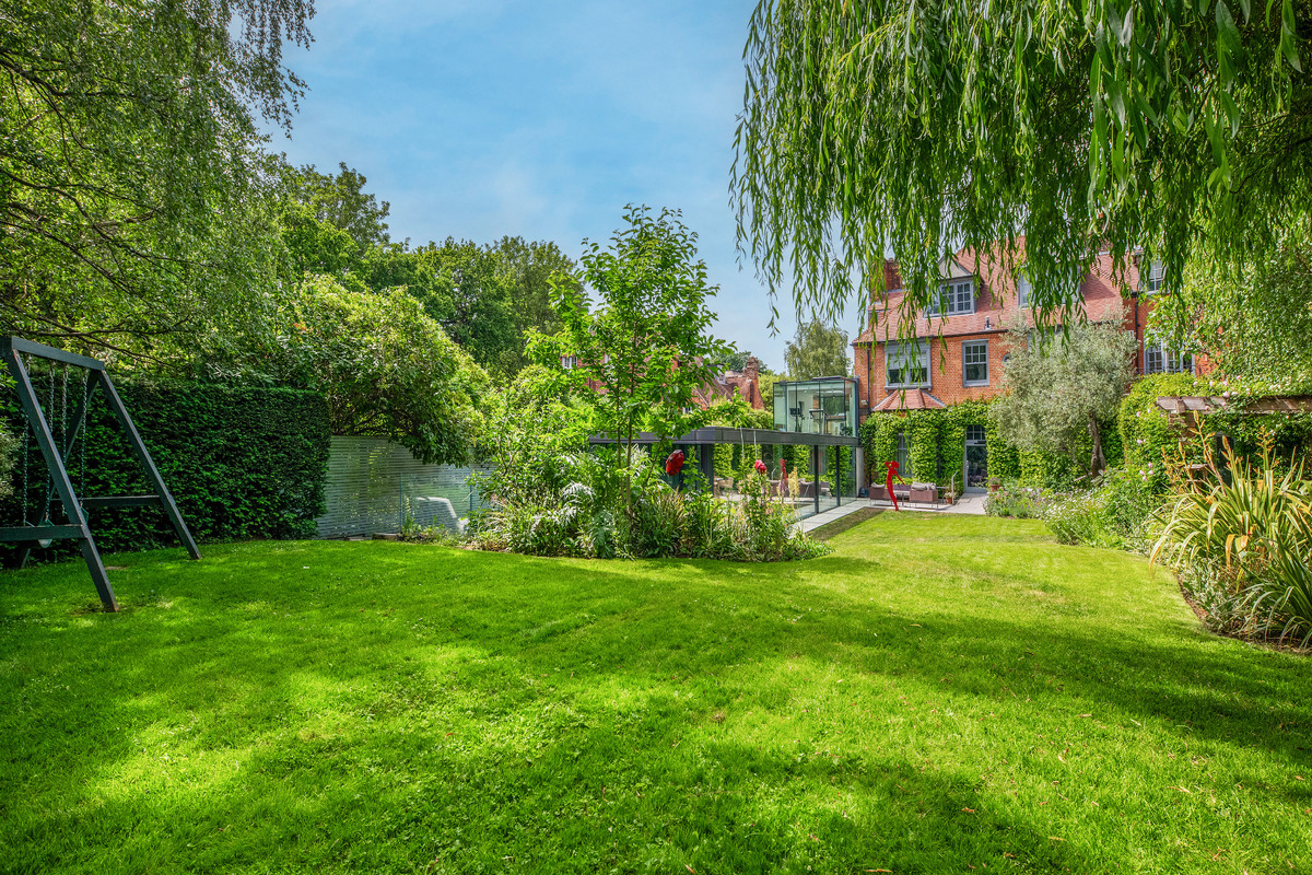 Medium 25 broadlands road 4342 gdn5