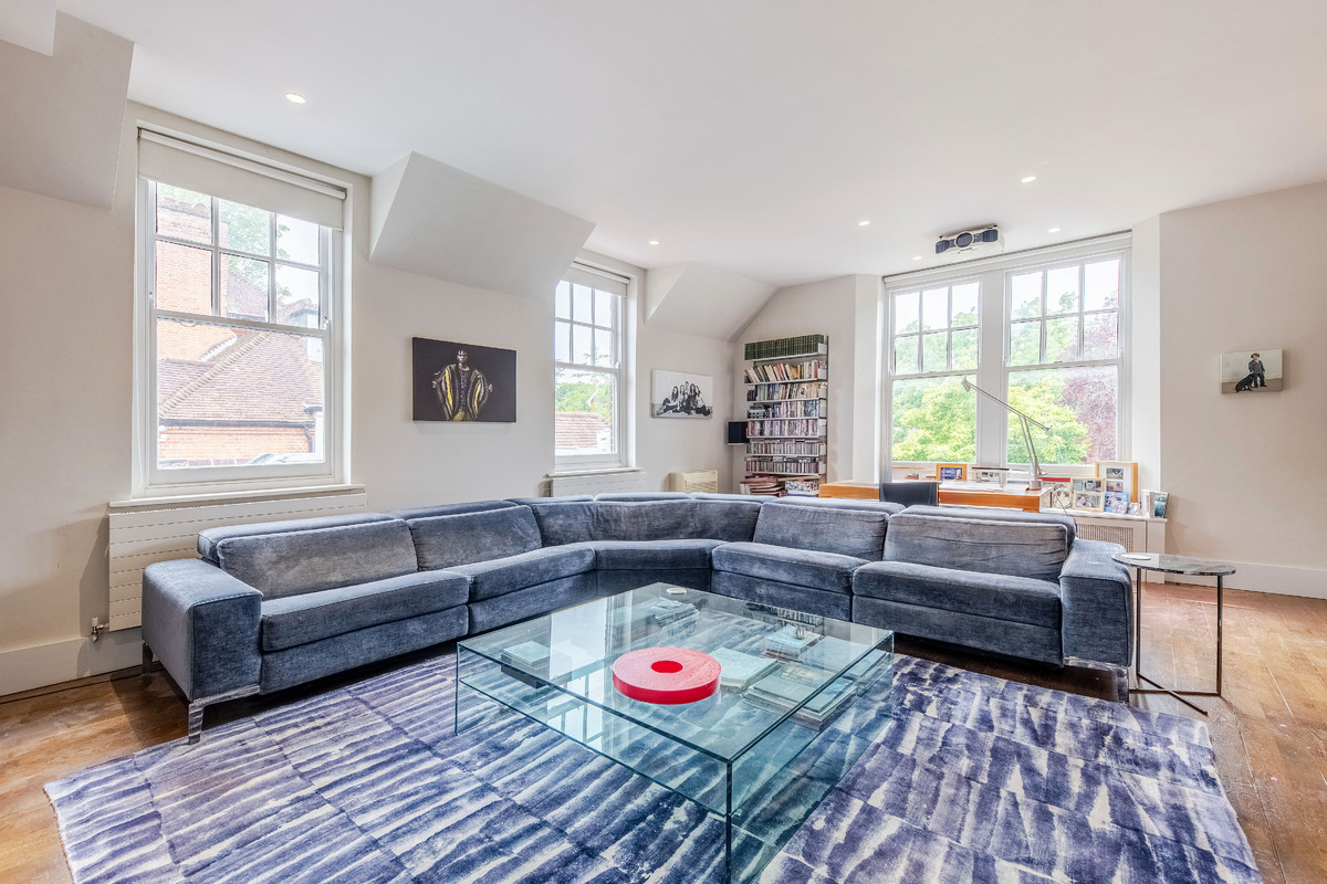 Medium 25 broadlands road 4389 1st floor rec