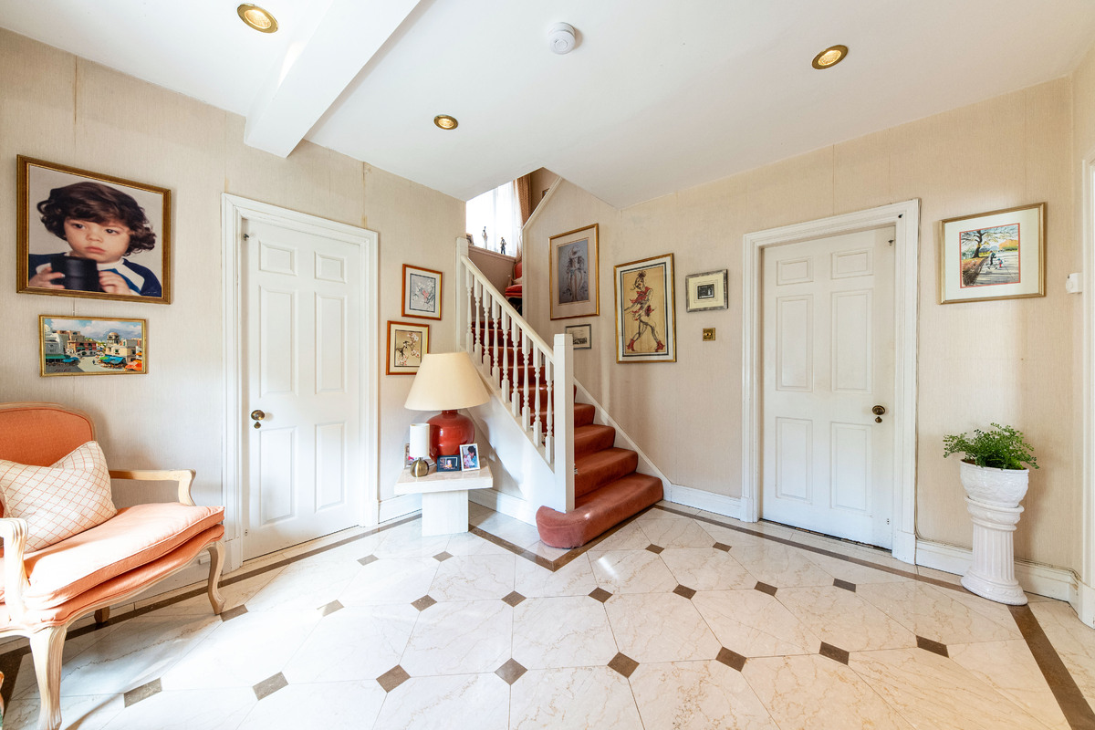 Medium 10 redington road 4495 hall
