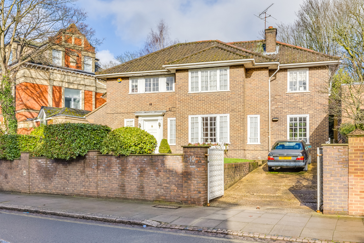 Medium redington road 10 19