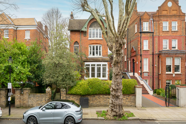 Small 37a steeles road hi 38